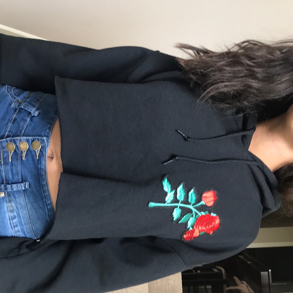 Sweater crop top